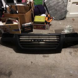 GMC Canyon grill black our with or without tinted housings