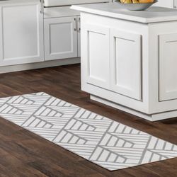 Brand new stylish floor runner!