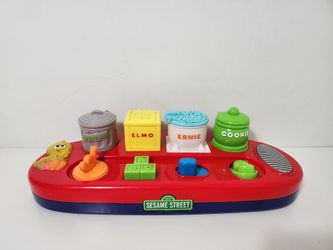 Mattel Sesame Street Pop Up Pals Oscar Elmo Ernie Cookie Monster