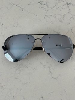 Quay x Amanda Muse Sunglasses - Like New!