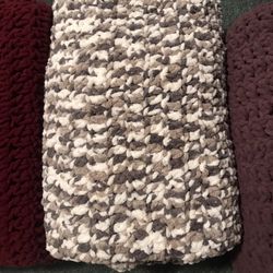 Handmade Crocheted Throw Blankets Using Yarn Bee Yarn 