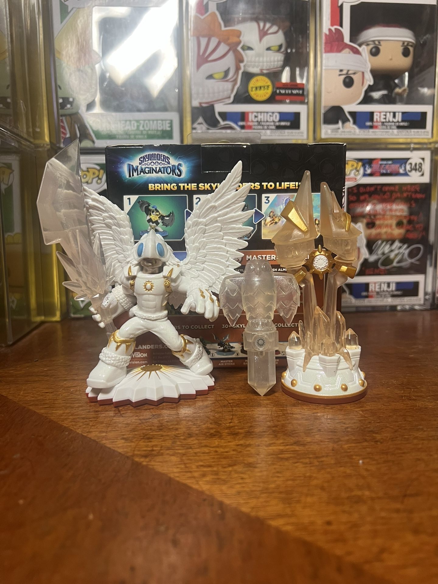 SKYLANDERS Trap Team Light Element Expansion Pack Light Knight  display picture 1