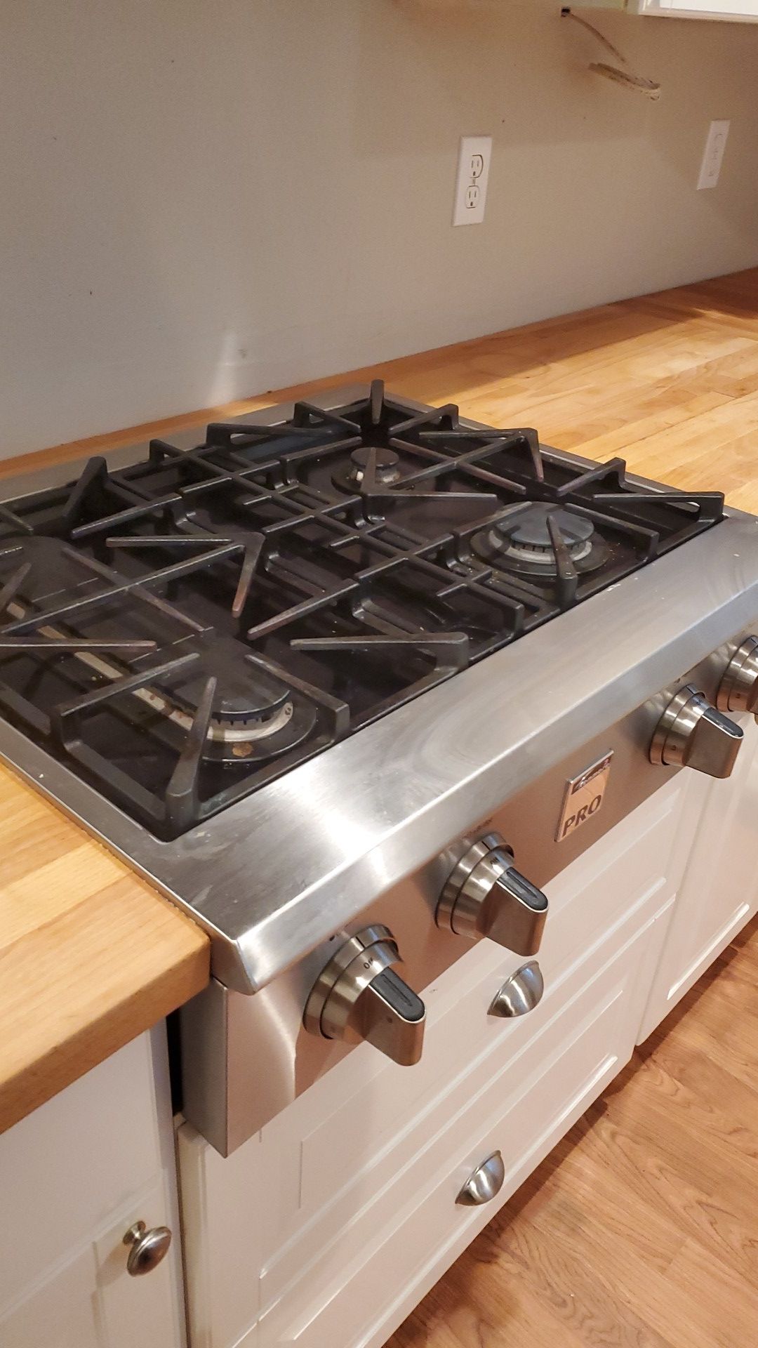 Kenmore PRO Stove top for Sale in Seattle, WA OfferUp