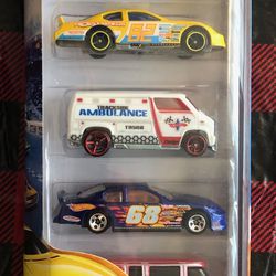 Hot Wheels Stock Car Race 5 Pack T8628 NEW Sealed in Box