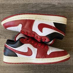 Air Jordan 1 Low SE “Reverse Black Toe” - Women’s Size 8.5