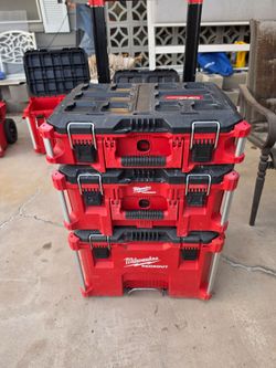 Milwaukee PACKOUT Modular Tool Box Stack
