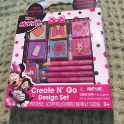Disney Minnie Mouse Create N’ Go 1 activities pad, 6 color stampers/Minnie ink