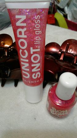 STUFF FOR HAIR