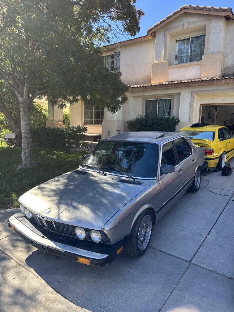 1988 BMW 528e