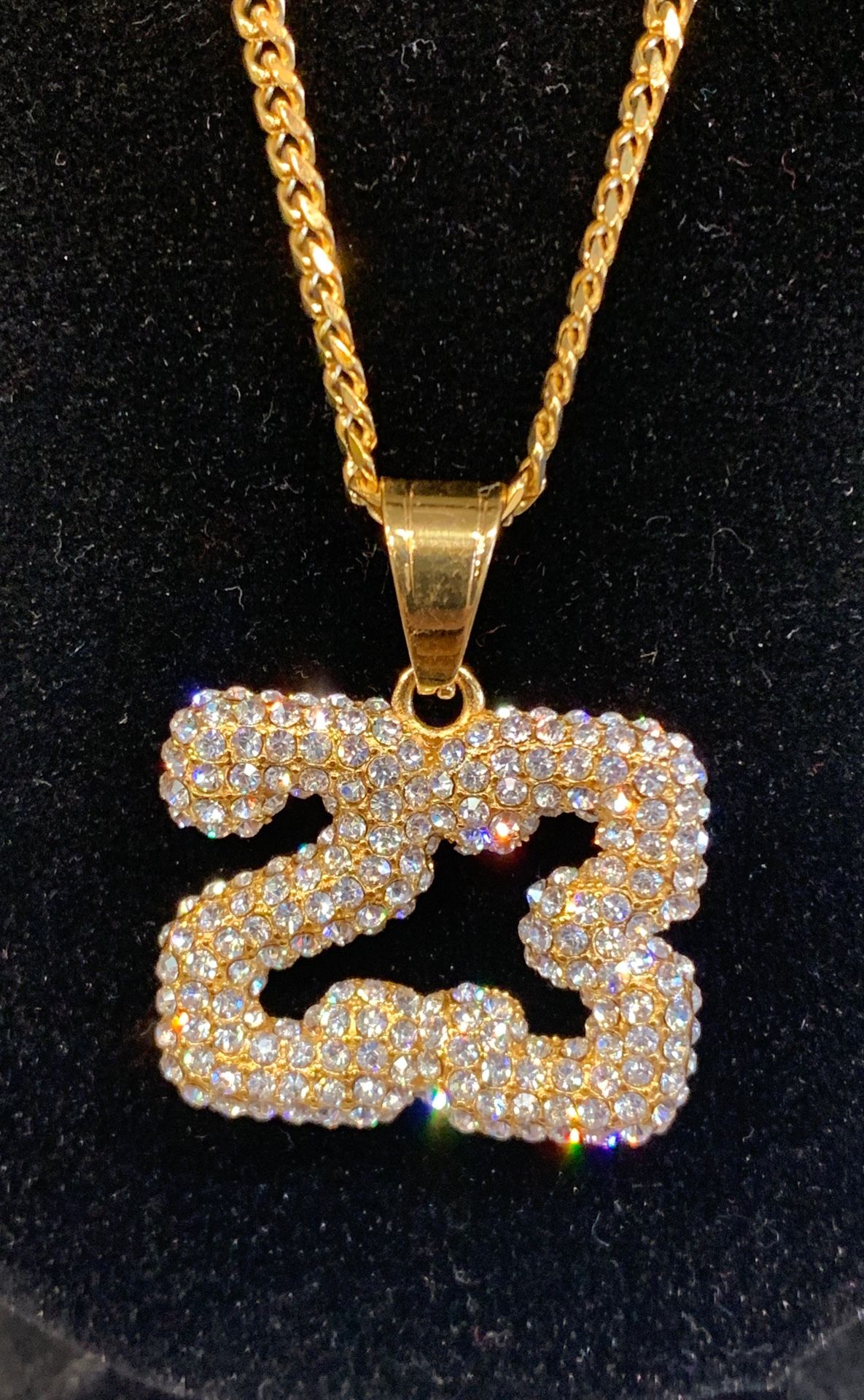 Brand New Stainless Steel Chain & Charm Combo Set (it will note Fade)