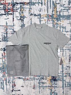 Essential T-shirt