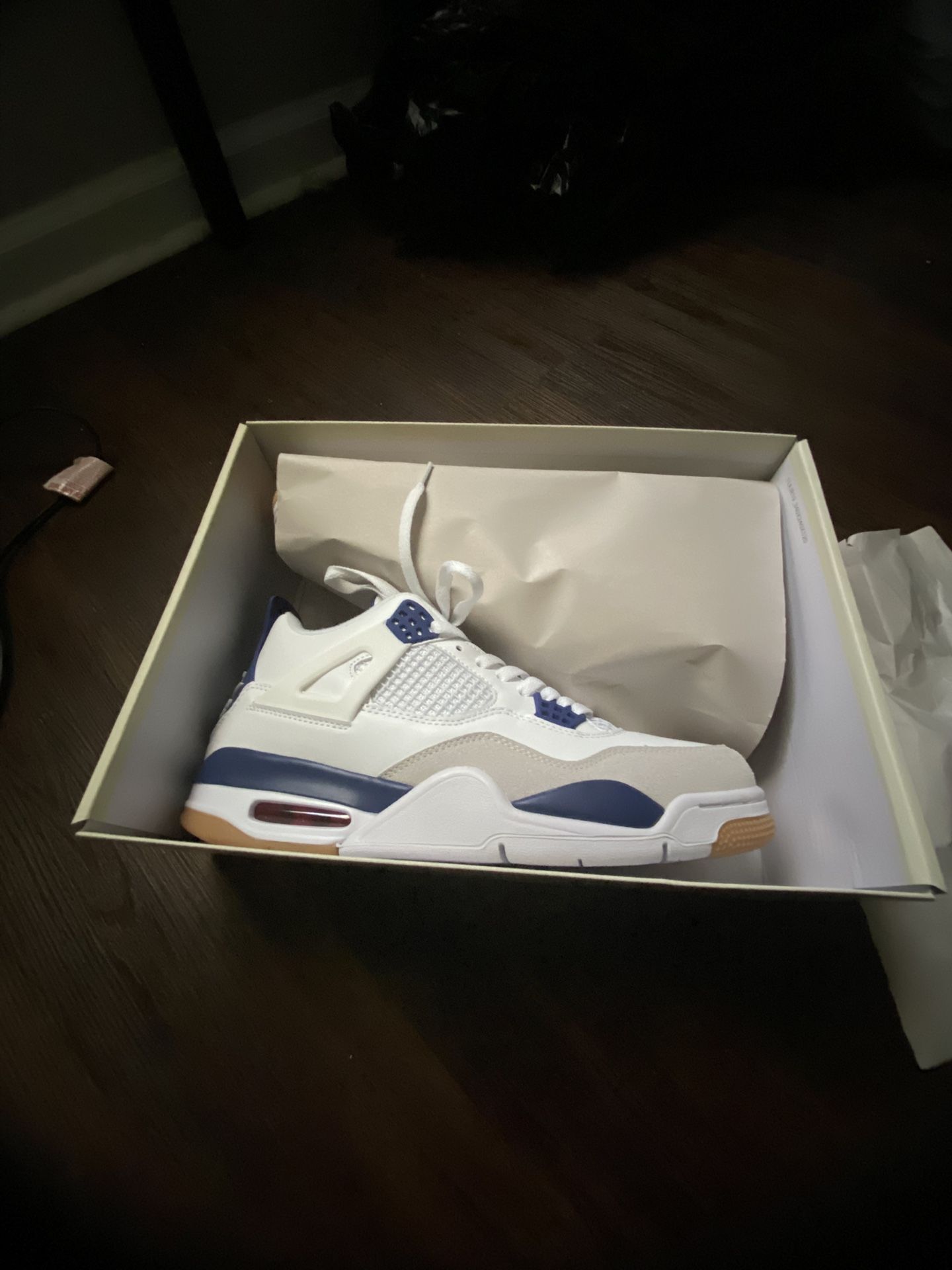 JORDAN 4 SB Navy