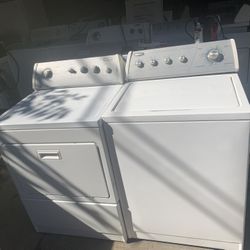 Whirlpool Washer And Dryer Set ELECTRIC 