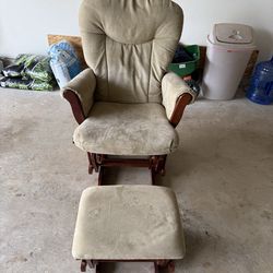 Shermag glider with ottoman in good condition