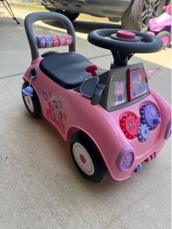 Toddler Ride-On Car – Pink – $10