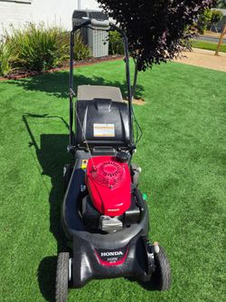 Honda lawn mower