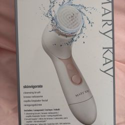 Mary Kay Cleansing Brush 