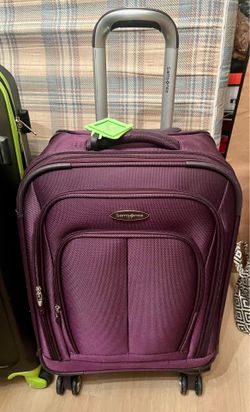 Samsonite carry on Suitcase