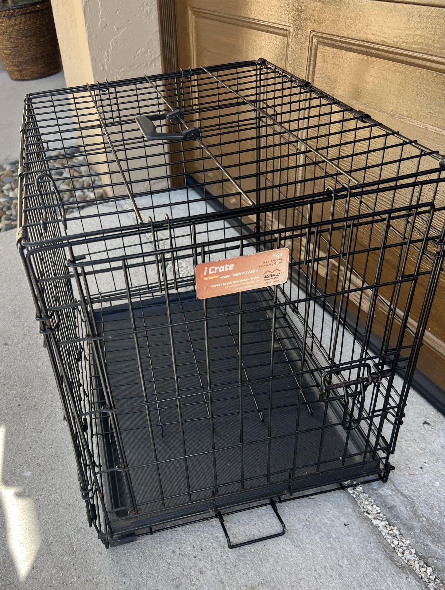 iCrate folding metal dog crate 24 Inches To 18 Inches To 19 Inches