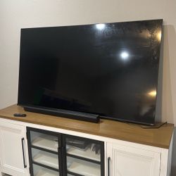 Broken TV Hisense 75 Inch 