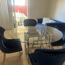 Round DINING TABLE - Silver Or Gold Base