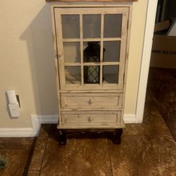 Accent Table