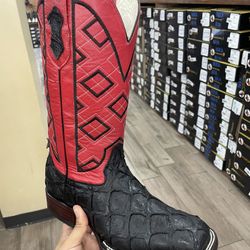 mens western boots