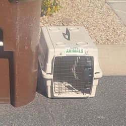Free  Cat Carrier