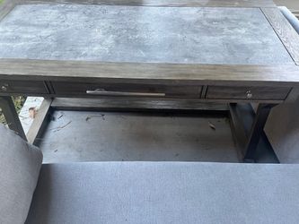 Sofa table/Decorative table