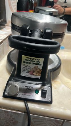 Waffle maker