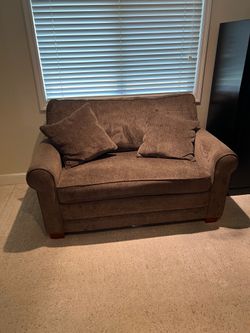 Pullout sofa bed