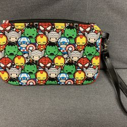 Handmade Wristlet Avengers Disney