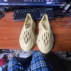Foam Runners Cream 