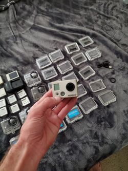 Go Pro Hero 2 And Accessories 