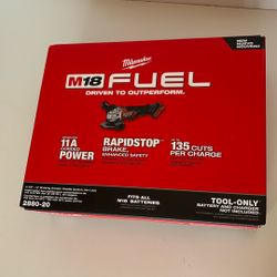 Milwaukee M18 FUEL Grinder