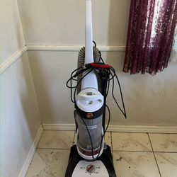 Vacuum Cleaner (Hoover)
