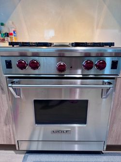 Wolf 30” Professional Gas Range