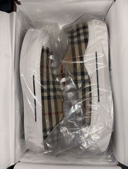 Burberry Sneaker Shoes