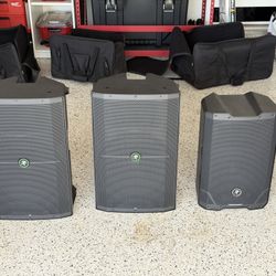 Mackie Thump Speaker Set With Monitor For DJ