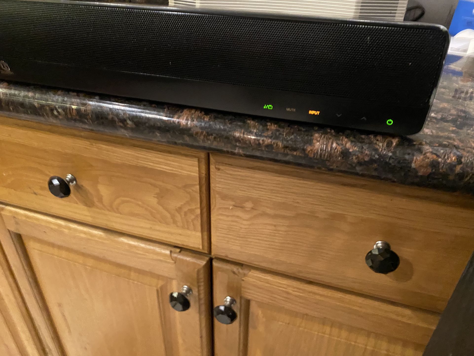 Boston Sound Bar w/remote 