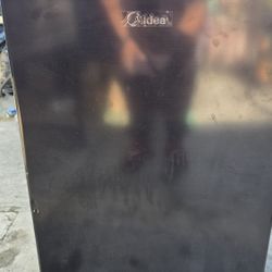 Midea 4.4 Cube Ft Mini Fridge 