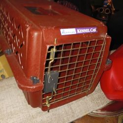Small Like New Pet Carrier 8 Firm Look My Post All Must Go Moving