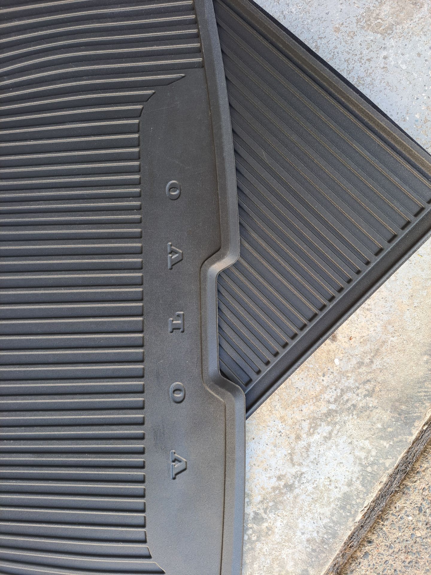 Luggage compartment mat.