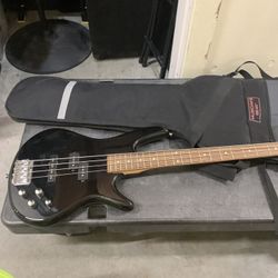 Nice Ibenez Bass w/ Soft Case