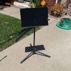 Adjustable Height Music Stand