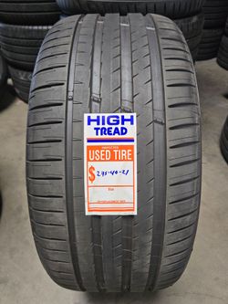 275 40 21 Michelin Tire