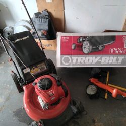 Troy Bilt Lawn Mower 