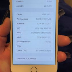 Unlocked iPhone 7 plus near perfect condition