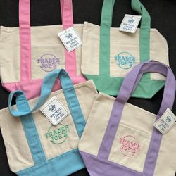 TRADER JOES MINI TOTE