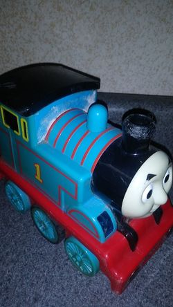 Carrito d juguete se le pone bateria